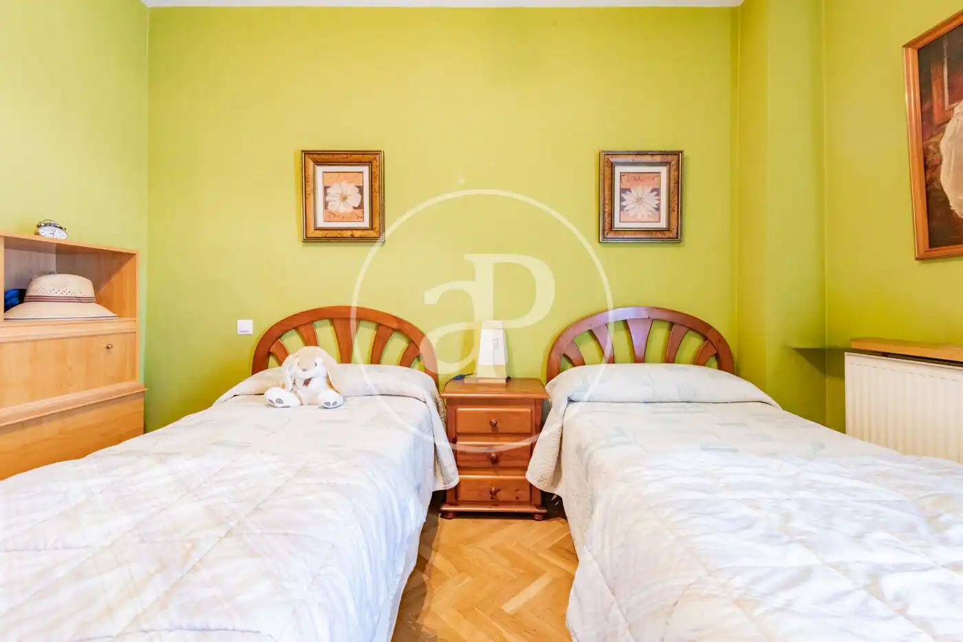 Habitación de Piso en venta en Madrid con Aire acondicionado, Calefacción y Jardín privado