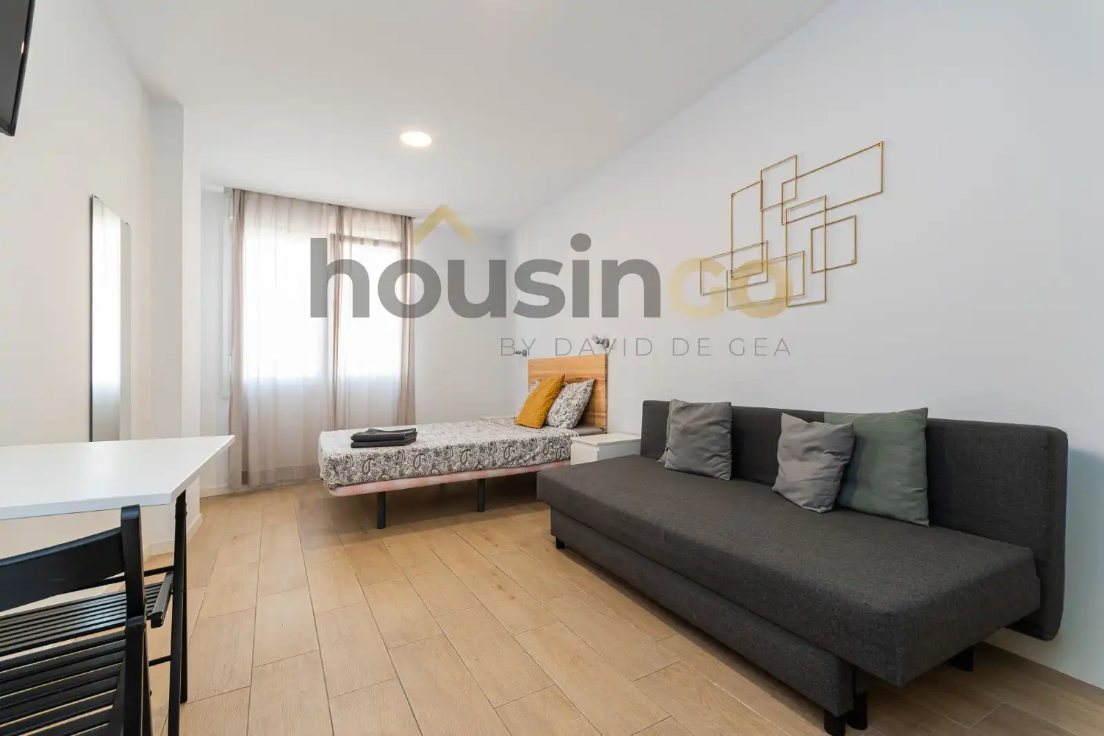 Schlafzimmer von Wohnung zur Miete in Madrid mit Klimaanlage, Heizung und Parkett