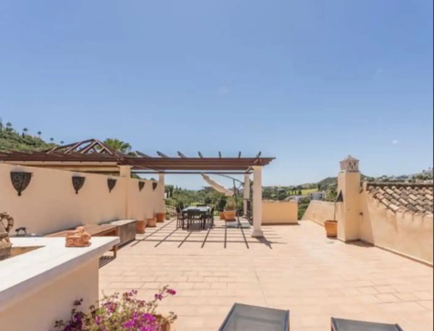 Terrasse von Maisonette zur Miete in Benahavís mit Klimaanlage, Heizung und Terrasse