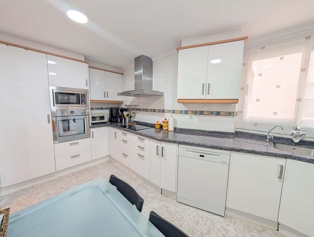 Kitchen of Flat for sale in Gandia  with Terrace, Storage room and Balcony