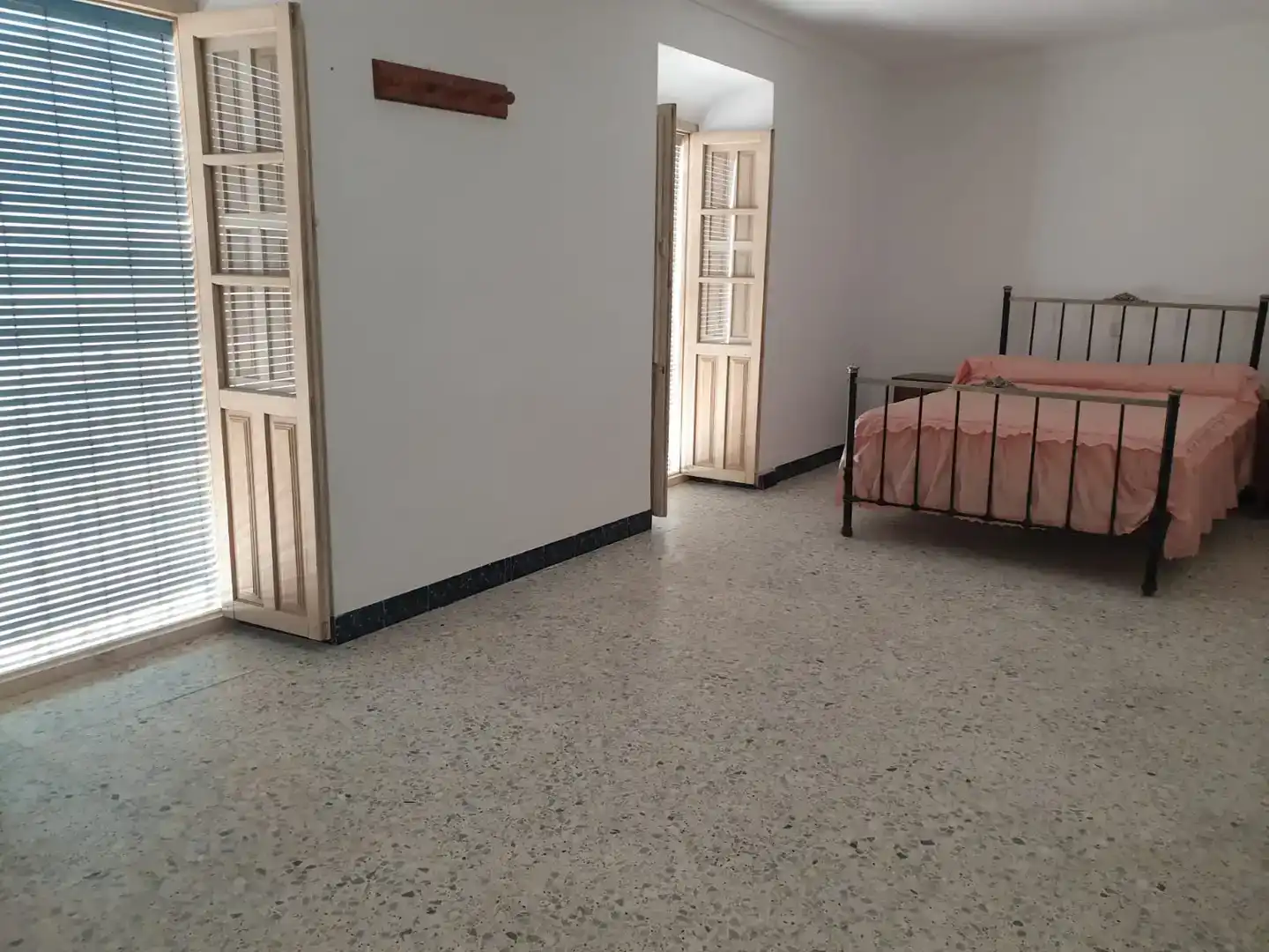 Casa adosada en venda en Valle de Abdalajís amb Balcó