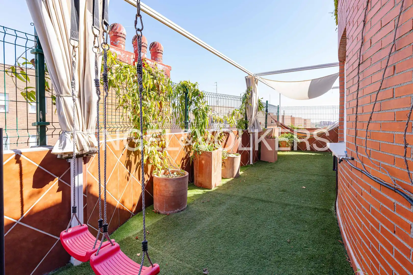 Ático con ascensor en venta en Avenida Carlos V, imagen 27