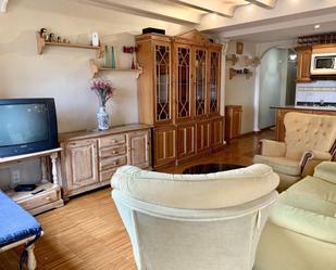 Sala d'estar de Pis en venda en Elche / Elx amb Balcó