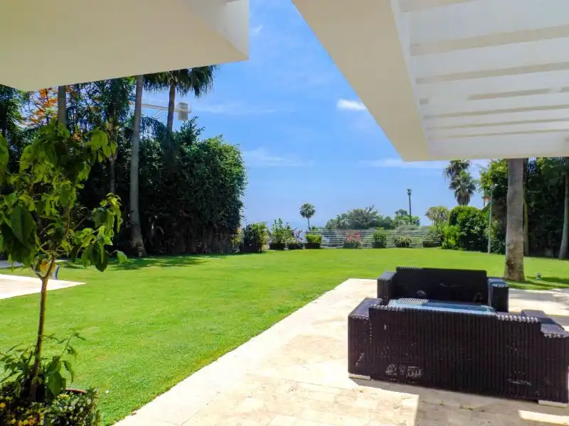 House with pool for sale in Milla de Oro, imagen 5