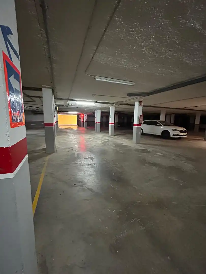 Parking de Ático en venta en Oropesa del Mar / Orpesa con Aire acondicionado, Jardín privado y Terraza