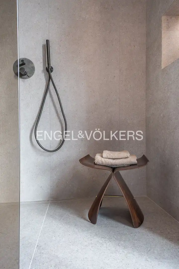 Bathroom of Houses for sale in Sant Cugat del Vallès  with Air Conditioner, Heating and Private garden