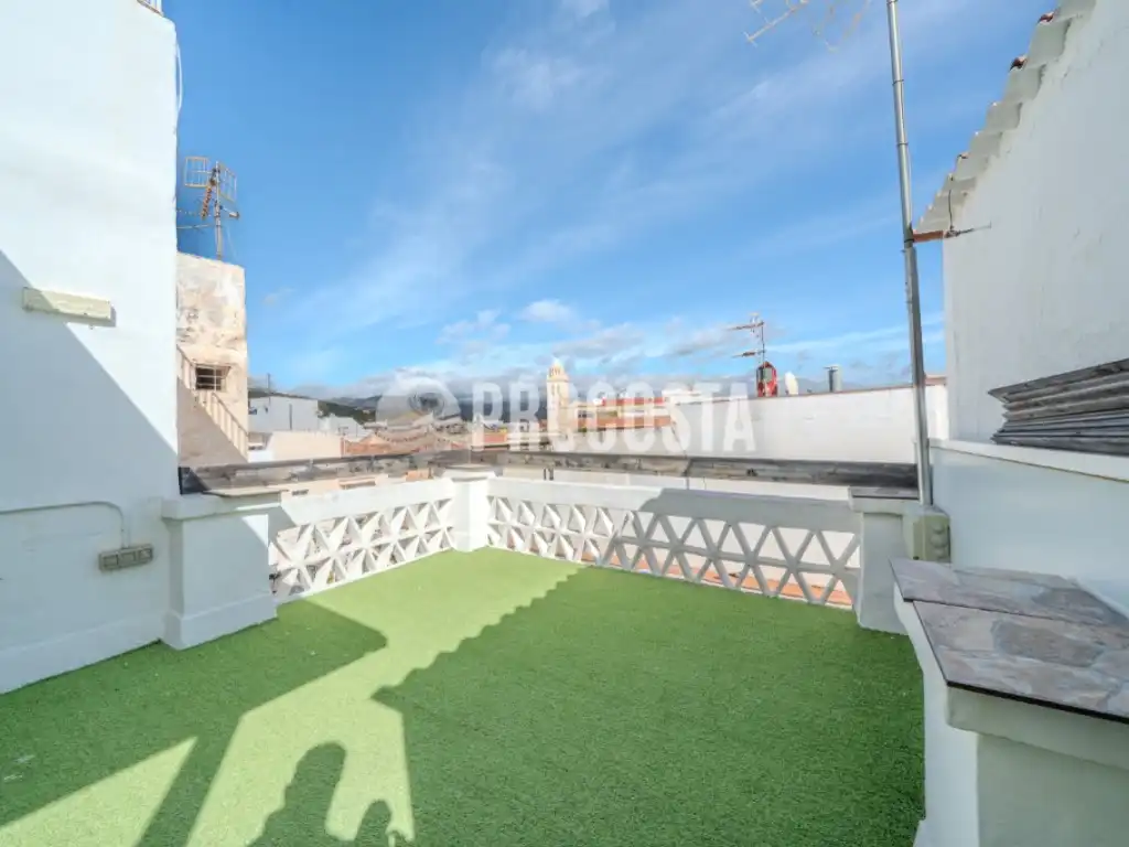 Terrace of Detached homes for sale in Almuñécar  with Air Conditioner, Terrace and Furnished
