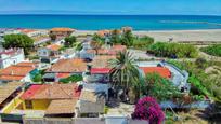 Vista exterior de Casa o xalet en venda en Dénia amb Terrassa