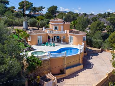 Casa con balcón en venta en La Granadella  - Costa Nova