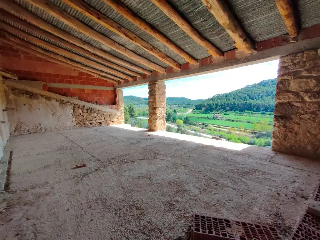 Casa rústica amb terrassa en venda a La Portellada, imagen 9