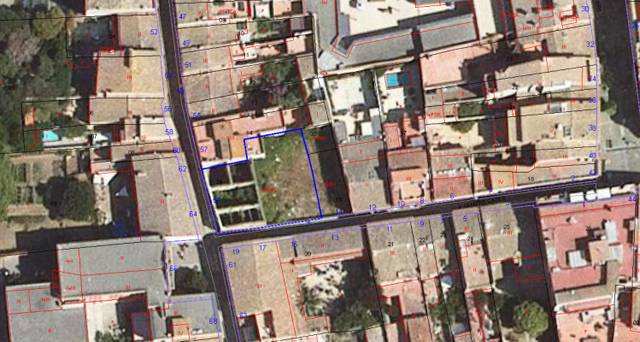 Terreno residencial en Venta en CARITAT en Centre