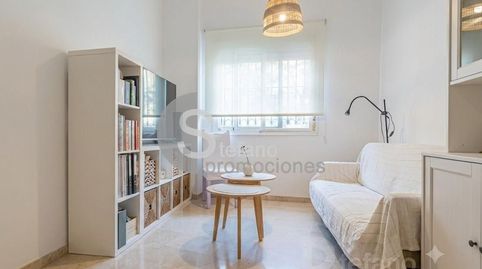 Foto 2 de Planta baixa en venda a Calle Martínez de la Rosa, Los Castillejos - La Trinidad, Málaga Capital