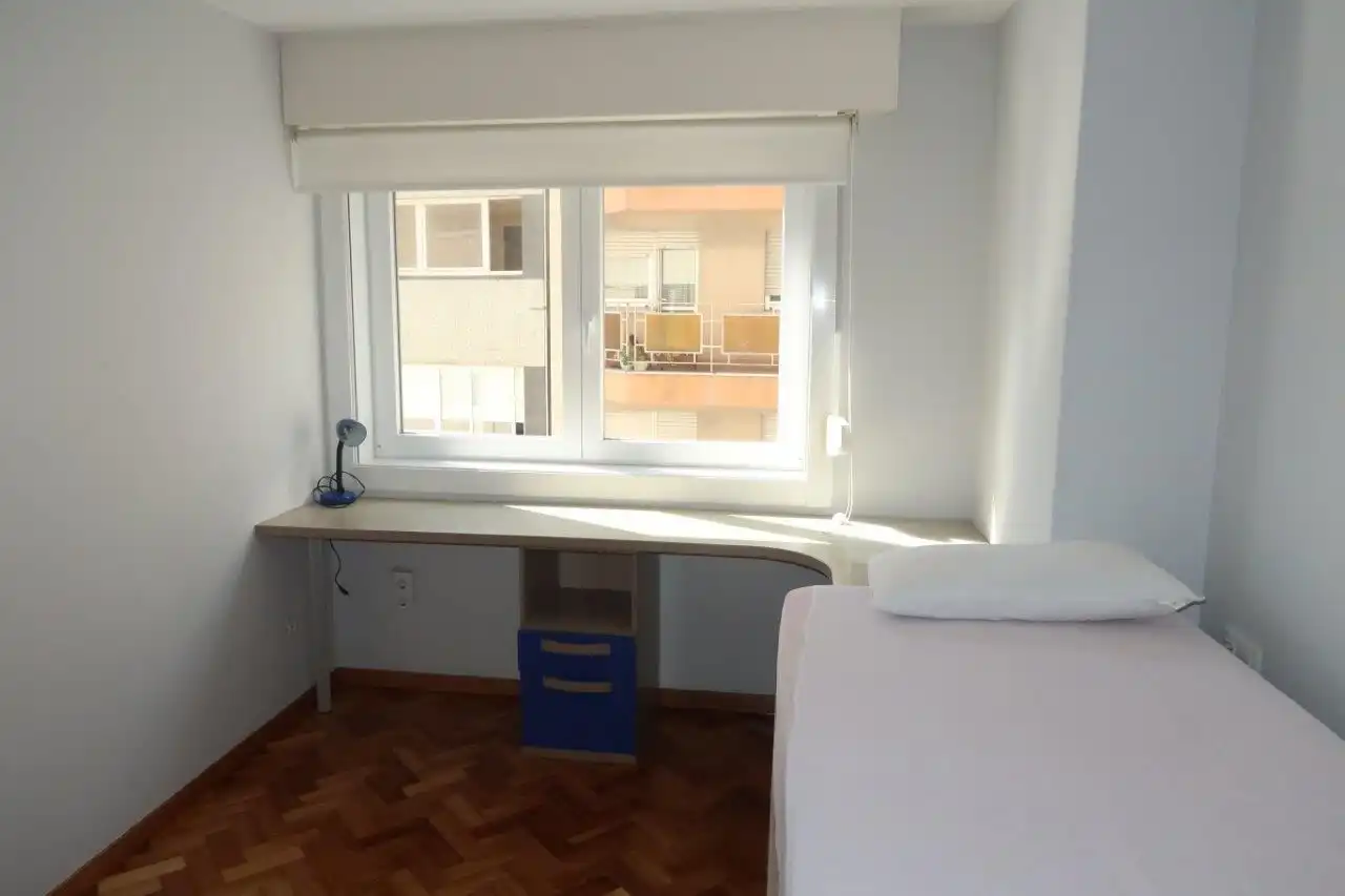 Piso con ascensor en venta en Almirante Romay, imagen 32