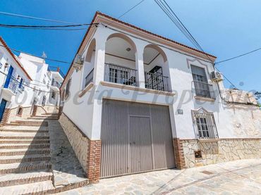 Casa in vendita a Sayalonga