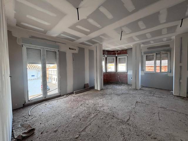 Piso en Venta en Calle Concepción en Casasimarro