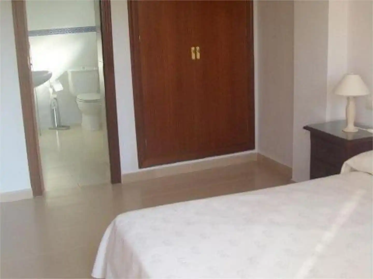 Dormitori de Casa o xalet de lloguer en Conil de la Frontera amb Aire condicionat, Jardí privat i Traster