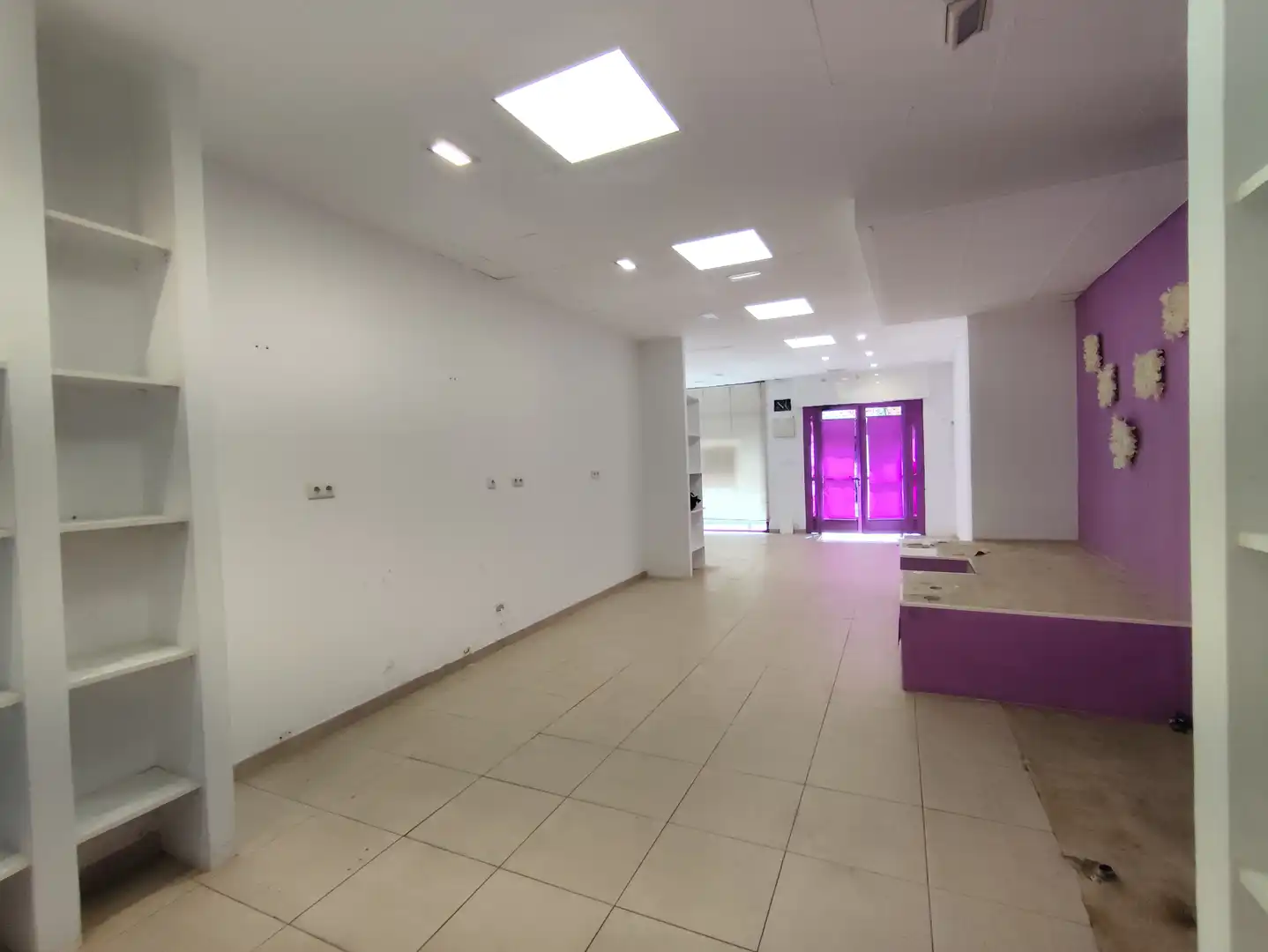 Locale commerciale in affitto a Calle Barrameda, imagen 3