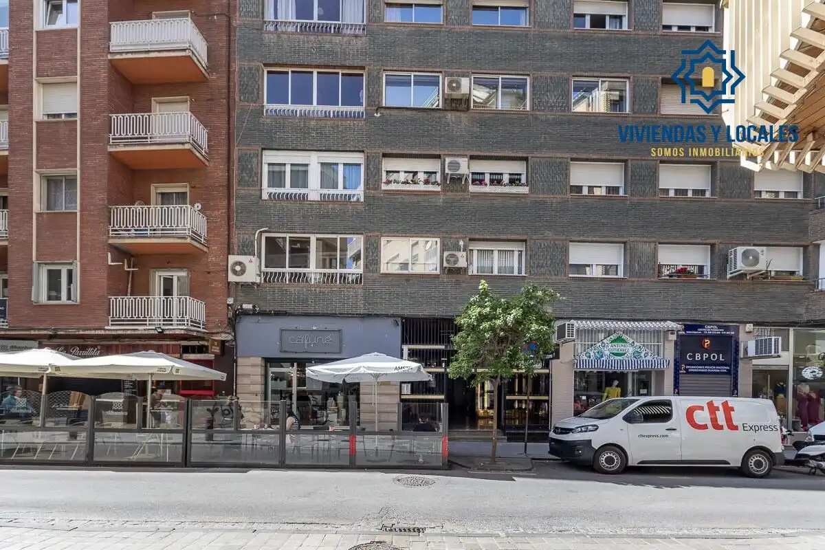 Dúplex amb terrassa en venda a Ronda, imagen 6