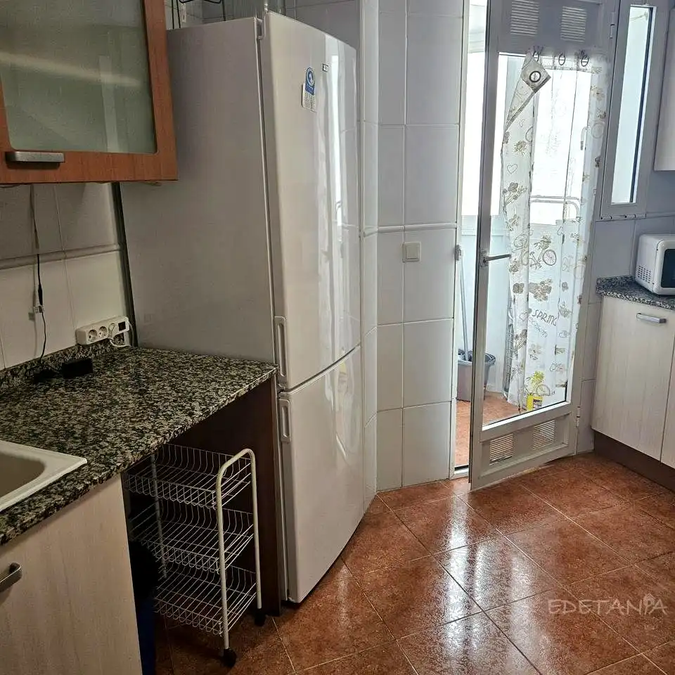Cocina de Piso de alquiler en Alfara del Patriarca con Aire acondicionado, Amueblado y Balcón