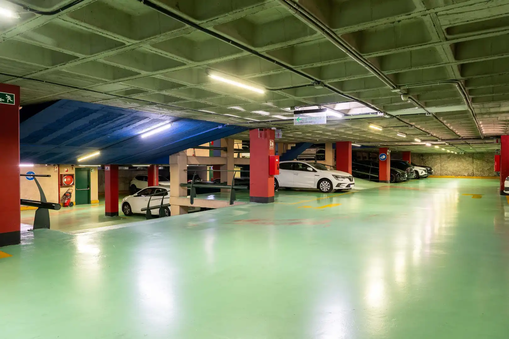 Parkplatz von Garage zur Miete in Barcelona