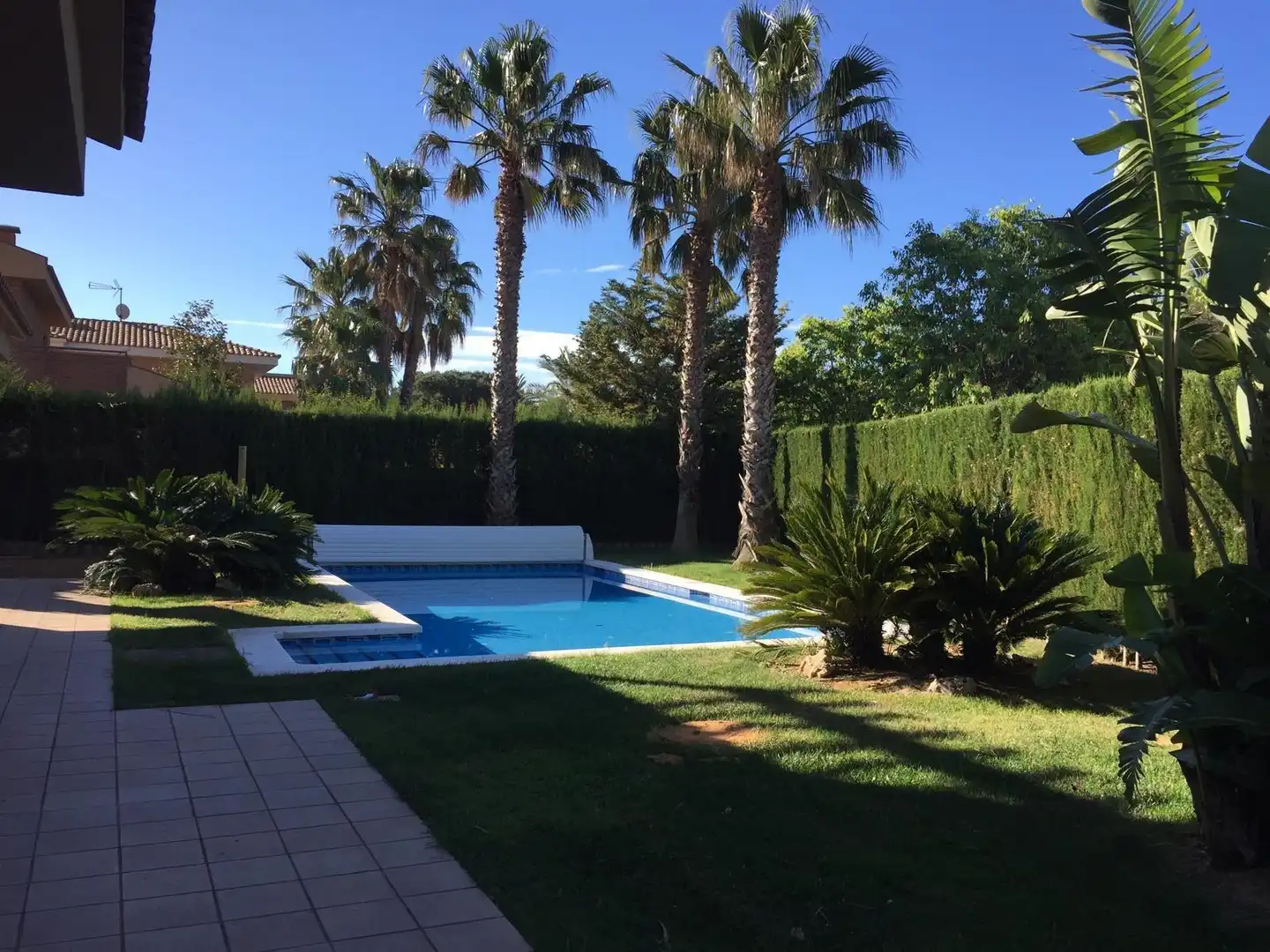 Piscina de Casa o xalet en venda en Sant Pol de Mar amb Aire condicionat, Calefacció i Jardí privat