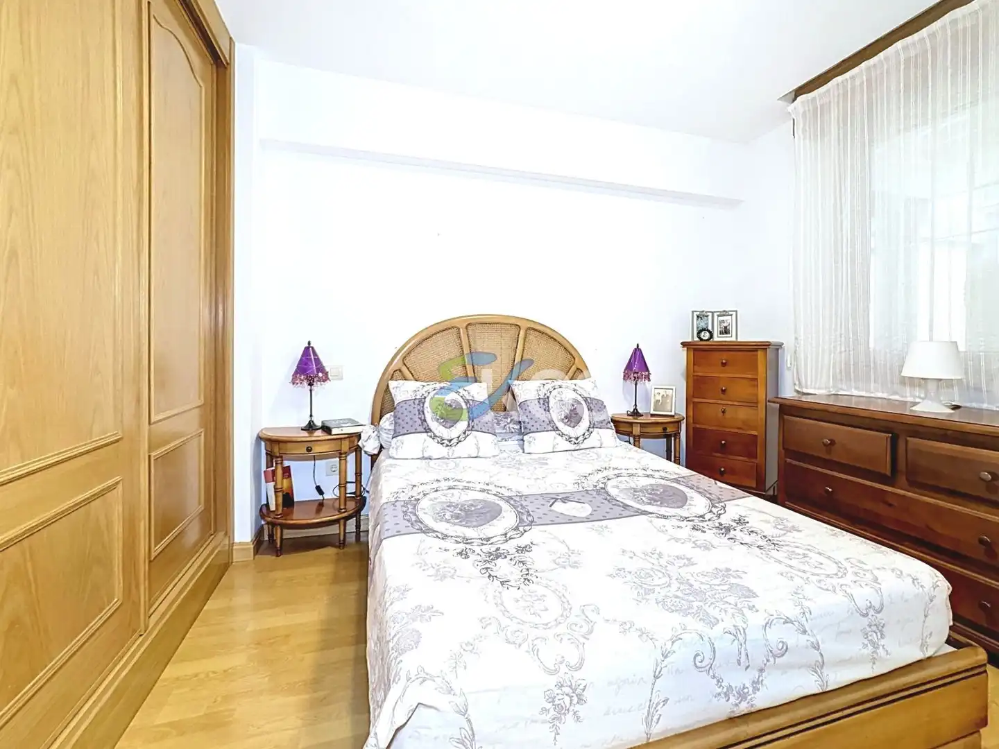 Dormitori de Apartament en venda en Vitoria - Gasteiz amb Calefacció