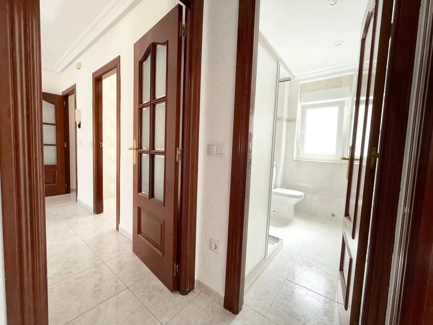 Bathroom of Flat for sale in Salamanca  with Heating and Balcony