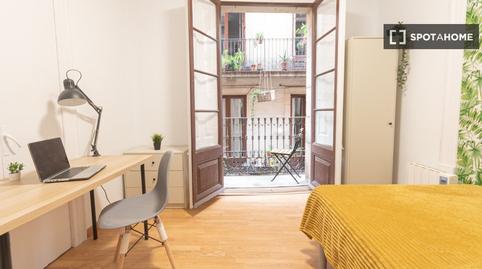 Photo 2 of Flat to share in Barri Gòtic, Barcelona