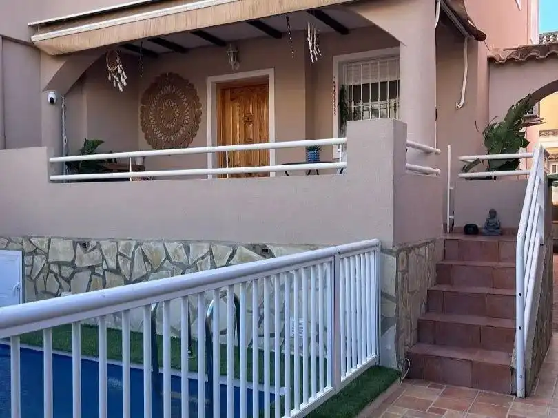 Adossat amb terrassa en venda a Valverde, imagen 31