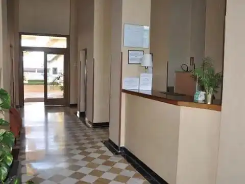 Wohnung zum Verkauf in Sevilla mit Klimaanlage und Gemeinschaftspool