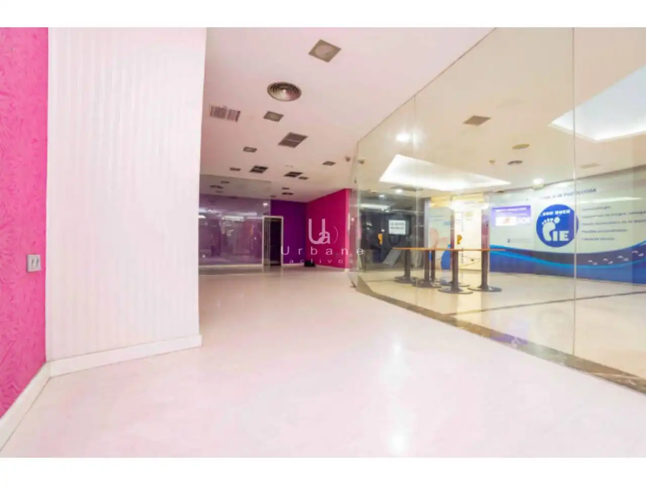 Local comercial en venda a Plaza Cetina, imagen 7