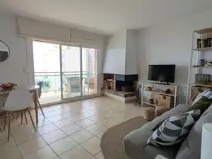 Flat for rent in Camí de les Penyes, Puntabrava - Port Salvi
