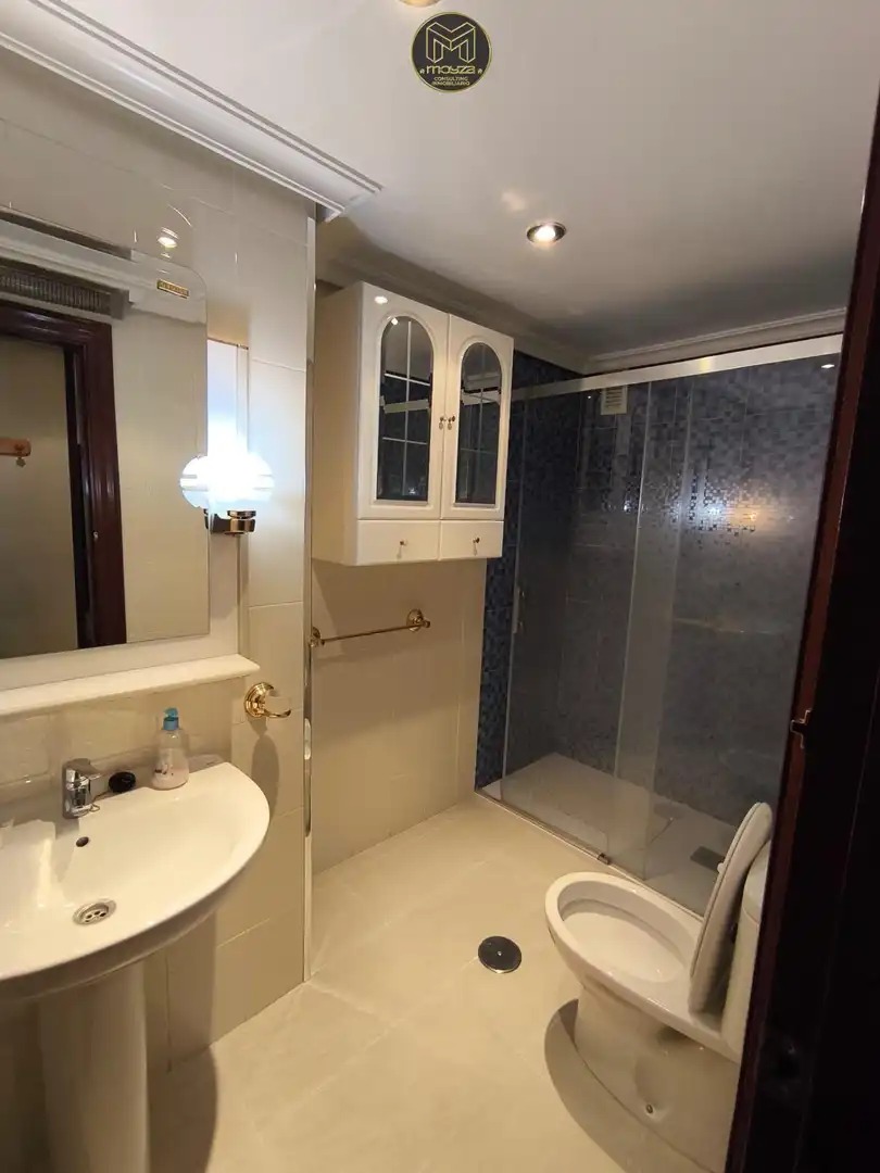 Flat to rent in Hospital, imagen 10