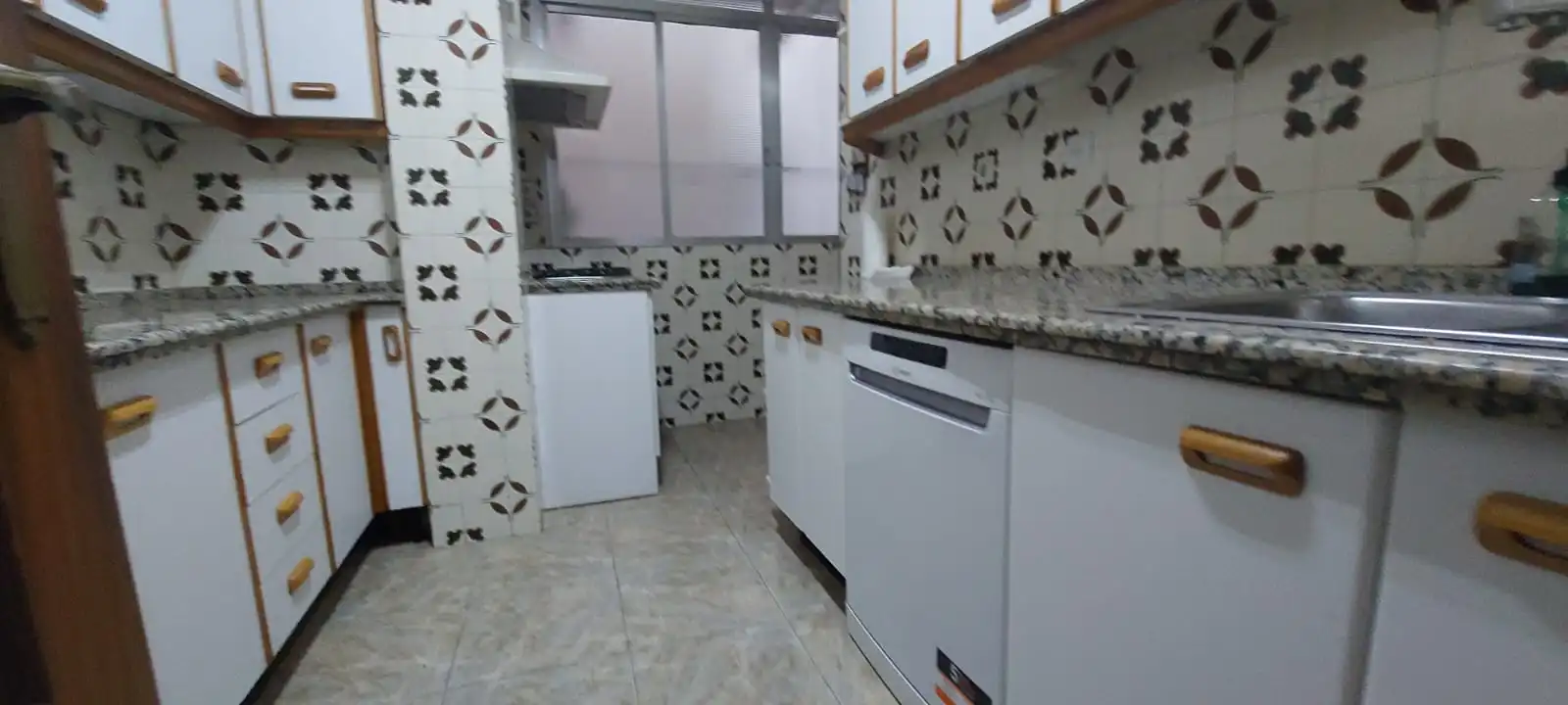 Wohnung zur Miete in Calle Castillo de Alcala de Guadaira, Bami - La Estrella
