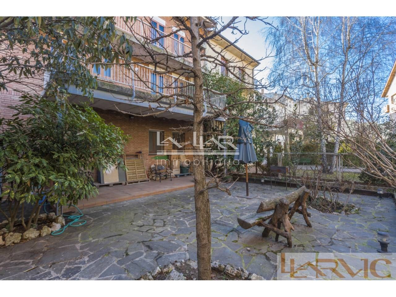 Jardí de Casa o xalet en venda en Vic amb Aire condicionat, Jardí privat i Terrassa