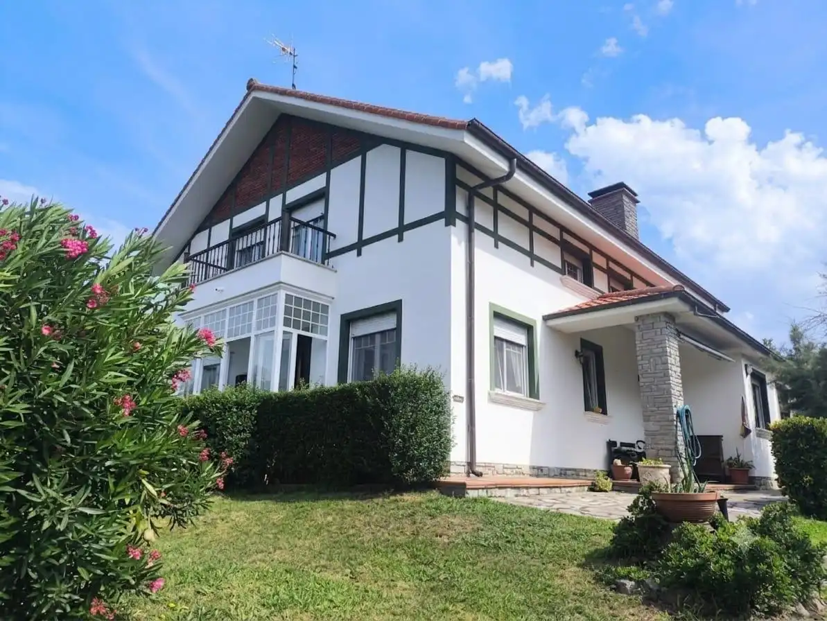 Maison avec terrasse à vendre à Arnuero, imagen 8