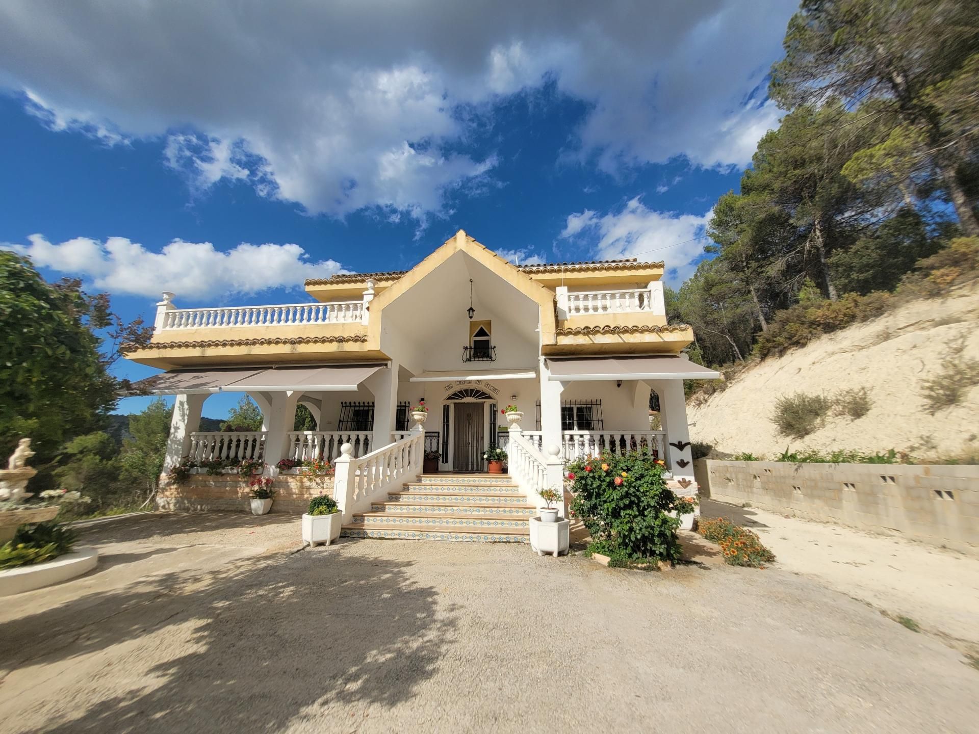 Exterior view of House or chalet for sale in Alcoy / Alcoi  with Heating