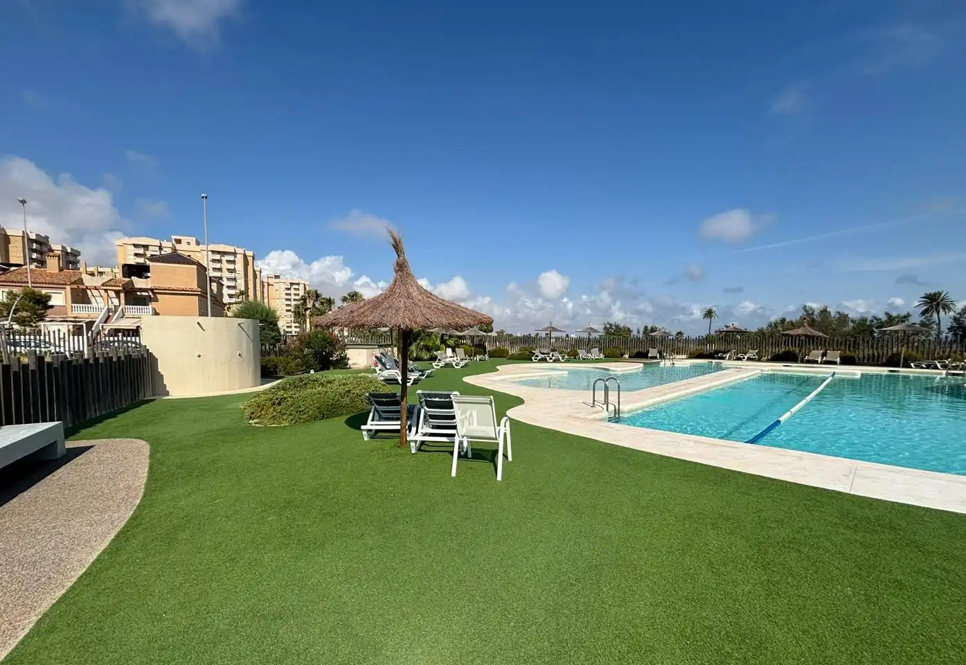 Piscina de Apartamento en venta en Cartagena con Calefacción, Jardín privado y Terraza