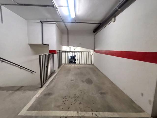 Garaje en Venta en Los Dolores