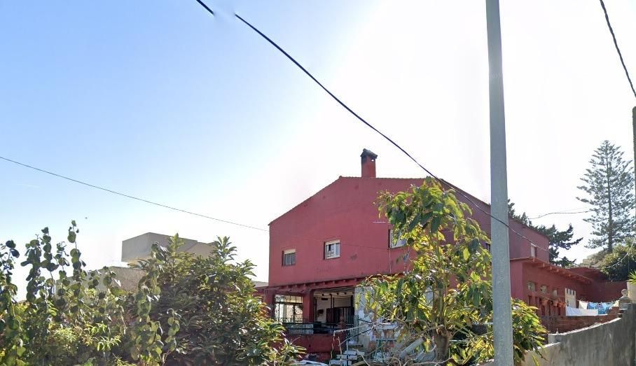 Exterior view of House or chalet for sale in Algeciras  with Swimming Pool