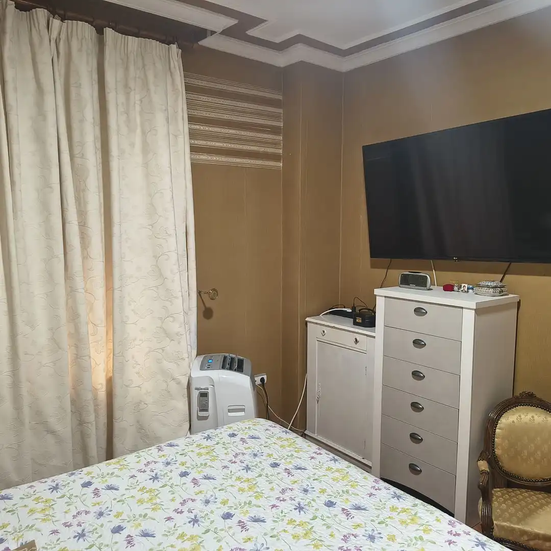 Habitación de Piso en venta en Linares con Terraza y Balcón