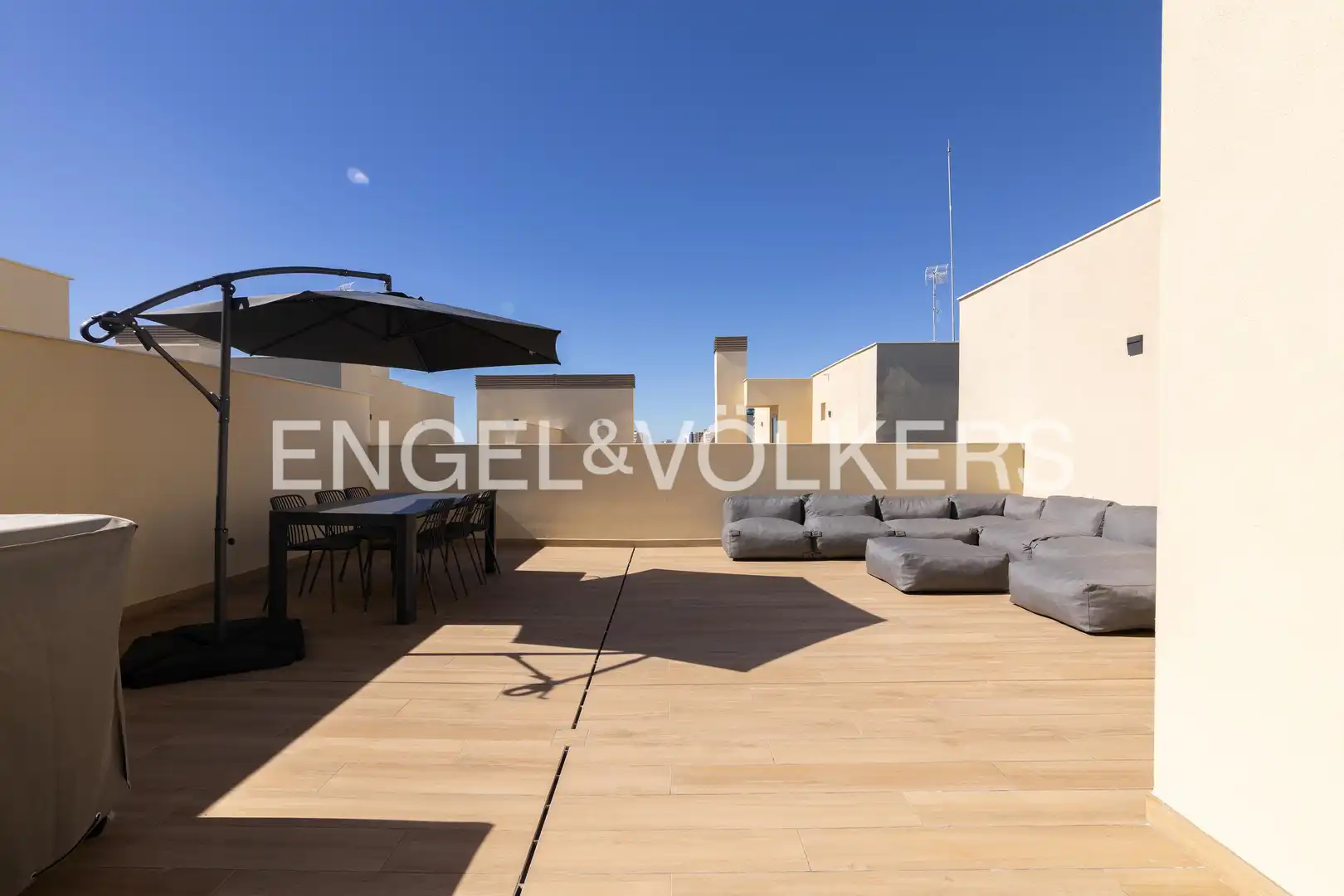 Attic for rent in Playa del Puig
