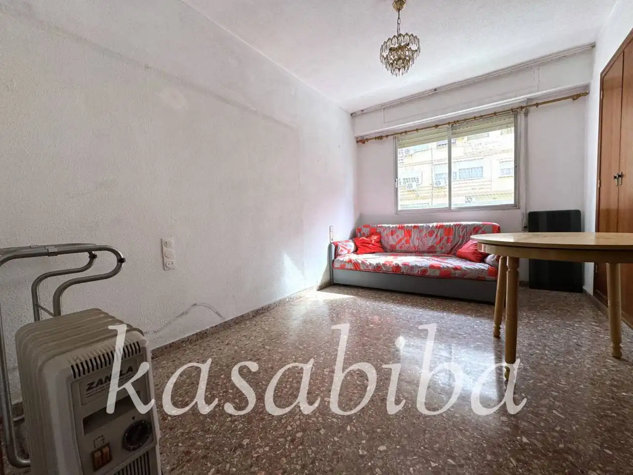 Habitación de Piso en venta en Valencia con Balcón