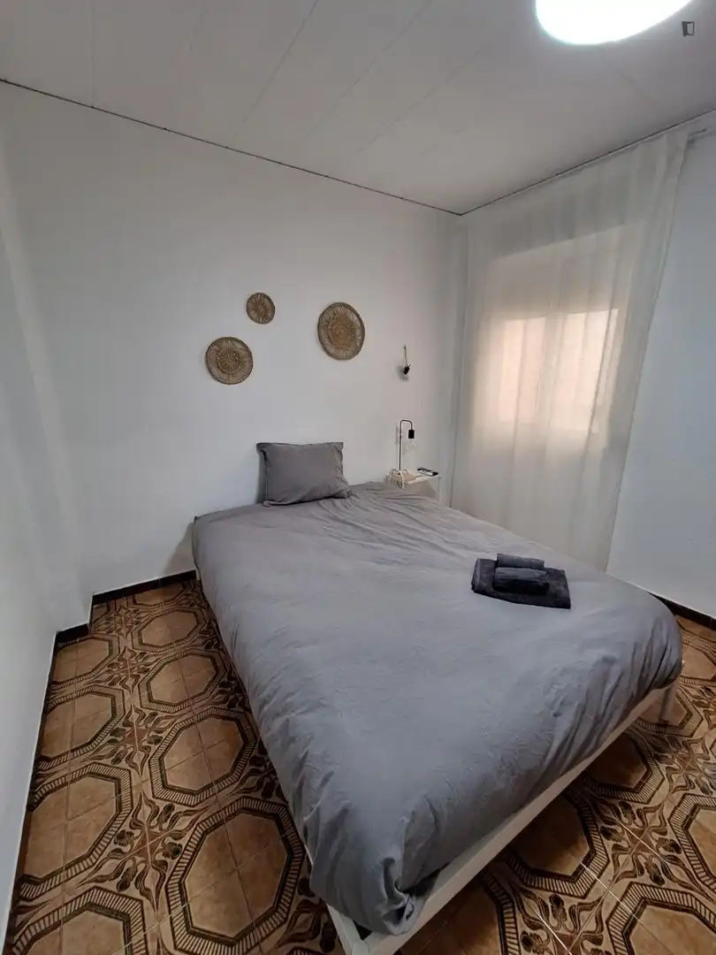 Habitación de Apartamento de alquiler en Alberic con Amueblado, Horno y Lavadora