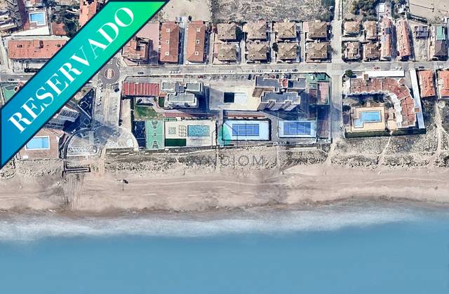 Piso en Venta en Carrer de la Vall d'Aigües en Bega de Mar