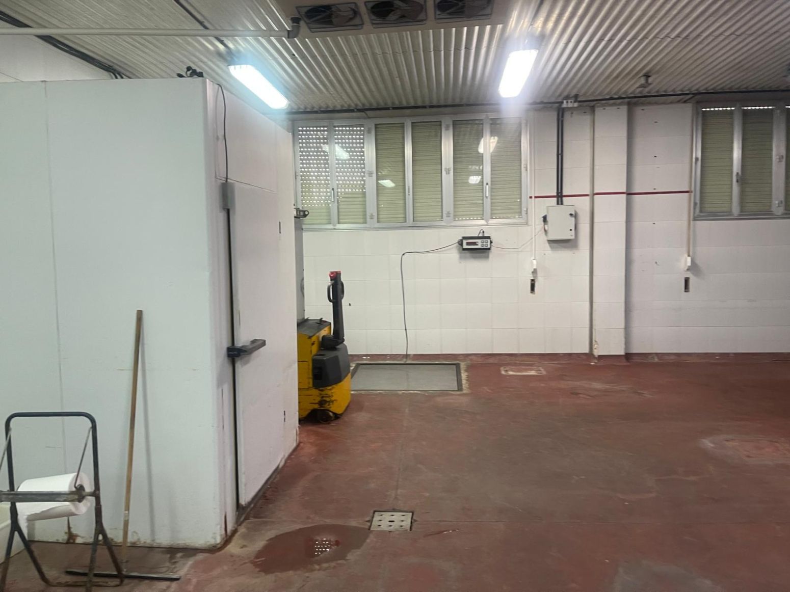 Nau industrial de lloguer a Viana