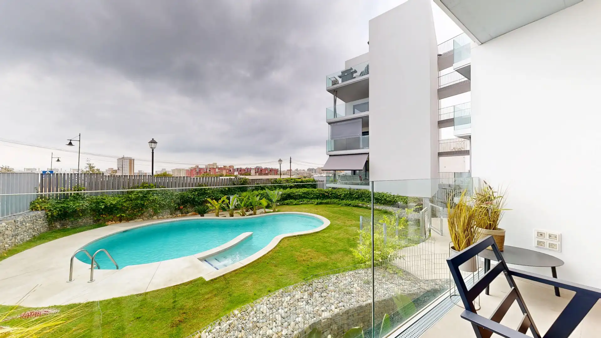 Terraza de Apartamento en venta en Fuengirola con Aire acondicionado, Terraza y Piscina
