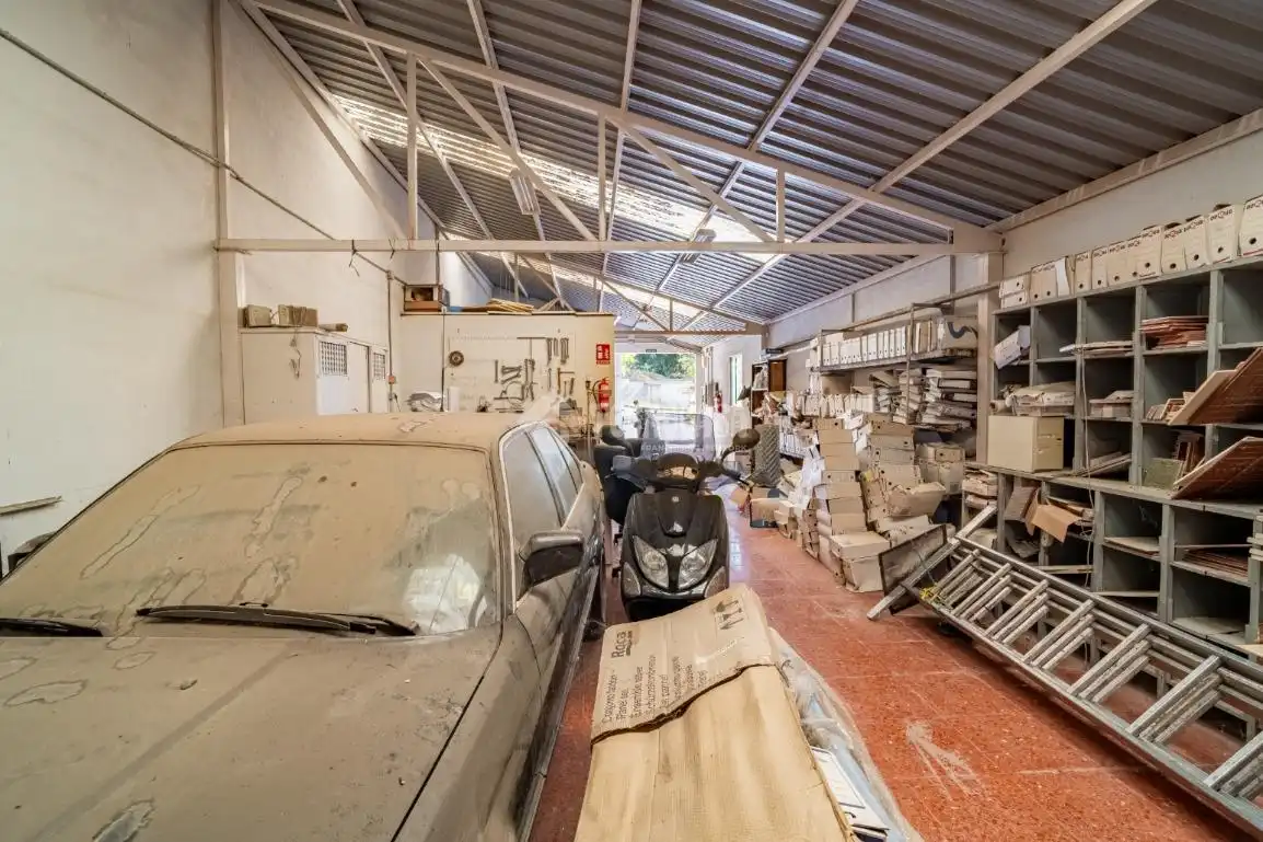Terreno industrial en venta en Albaicín
