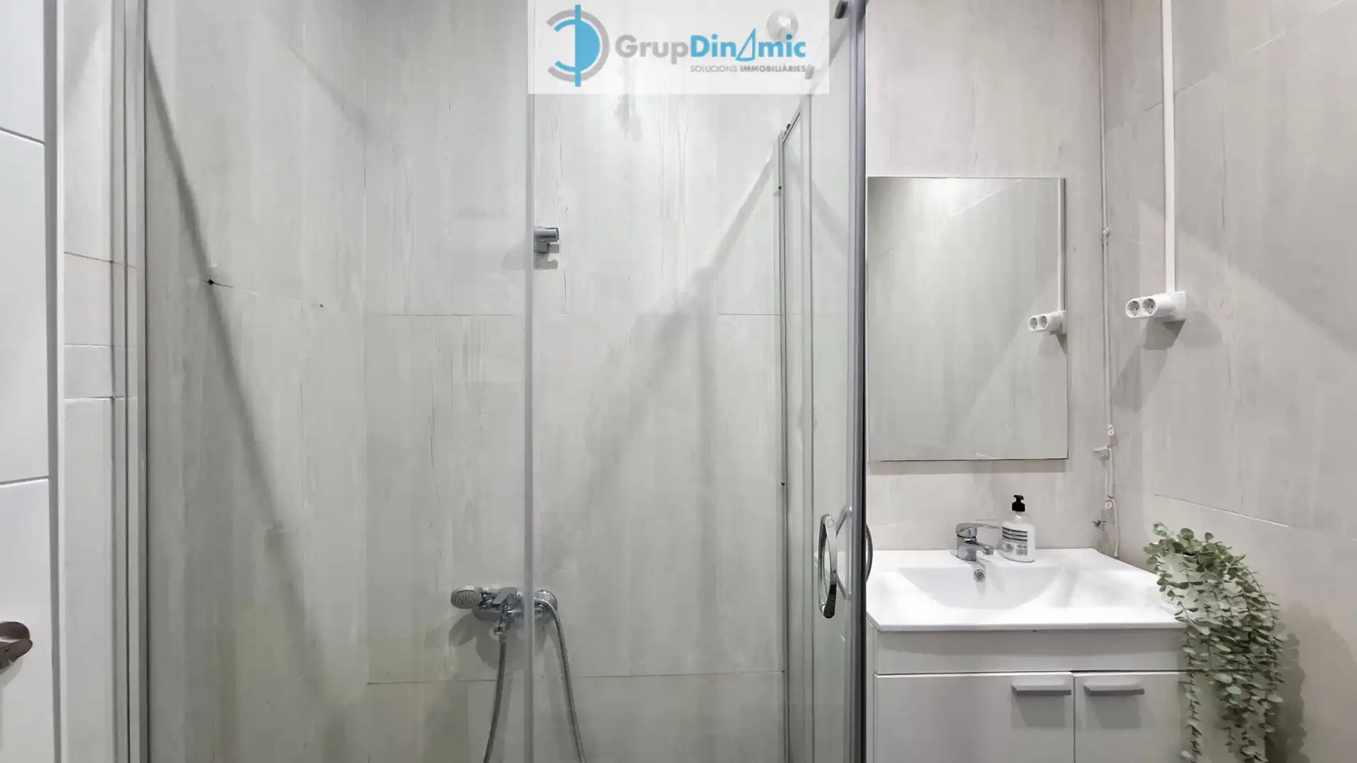 Bathroom of Houses for sale in Palamós  with Air Conditioner, Heating and Private garden