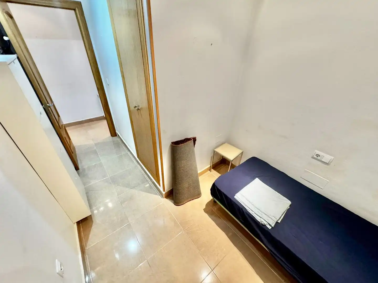 Wohnung zum Verkauf in San Pedro del Pinatar mit Terrasse, Abstellraum und Ofen